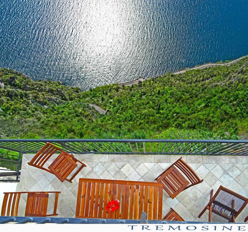 Casa De Pol Exclusive Lake View By Gardadomusmea Tremosine ภายนอก รูปภาพ